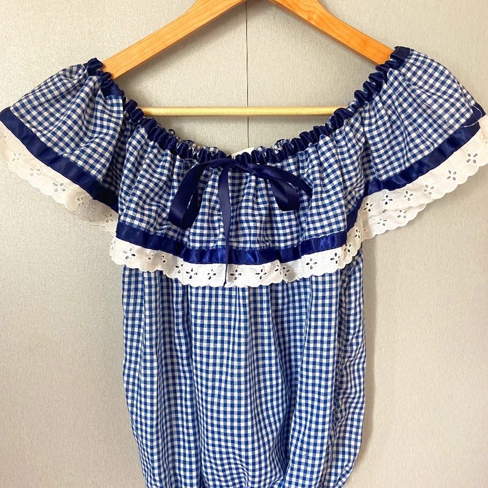 Off shoulder blue checkered picnic bow ruffle top